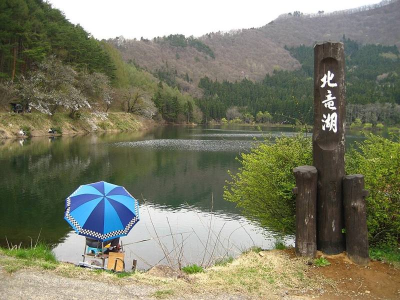 北竜湖